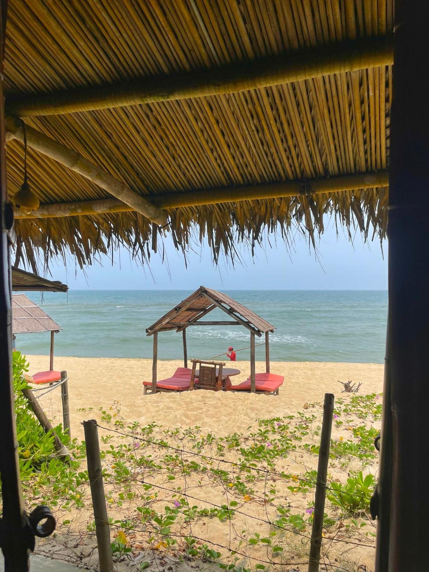 Beach Bar Hue Hostel Exterior photo